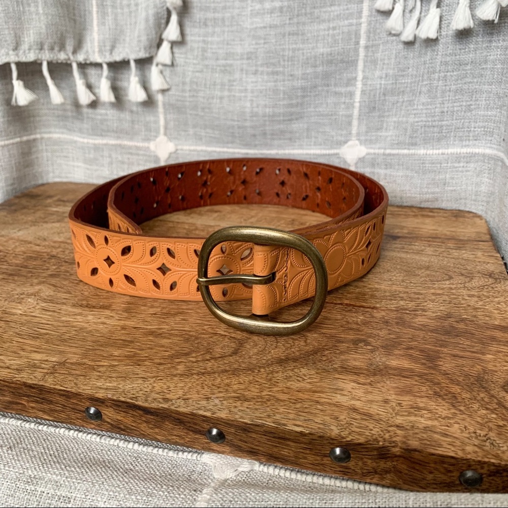 NWT Fossil Tan Leather Floral Belt, Size: L